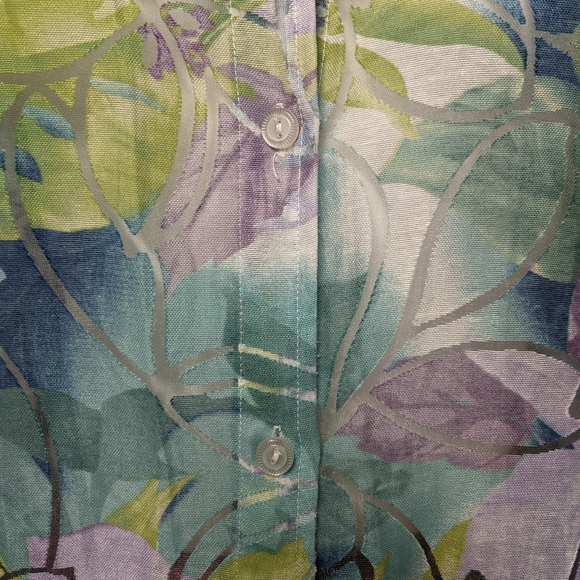 Alfred Dunner Semi-Sheer Multicolored Floral Shirt, 20 - Picture 5 of 7